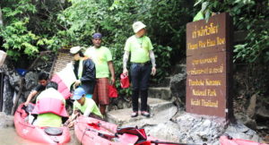 พายเรือคายัคบ่อท่อ