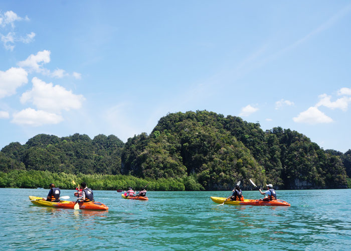 พายเรือคายัคอ่าวท่าเลน